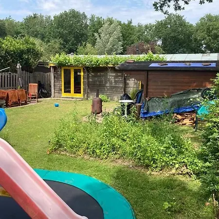 Authentiek Chalet Met Grote Tuin, Dichtbij Sauna * Putten
